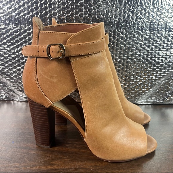 Vince Camuto Venica Bootie Size 10 Eu 40 Tan Buckled Leather 5 In Heel Open Toe - Picture 6 of 14